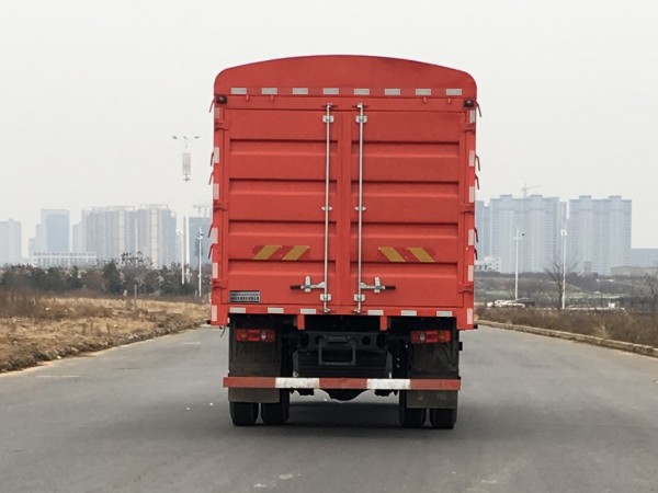 東風(fēng)牌DFH5160CCYBX2倉柵式運(yùn)輸車公告圖片