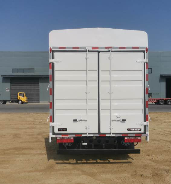 解放牌CA5045CCYP40K50L2E6A84倉(cāng)柵式運(yùn)輸車公告圖片