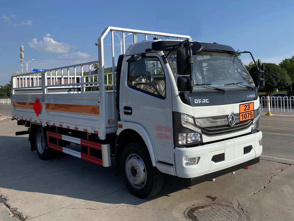 東風牌EQ5125TQP8CDCACWXP氣瓶運輸車