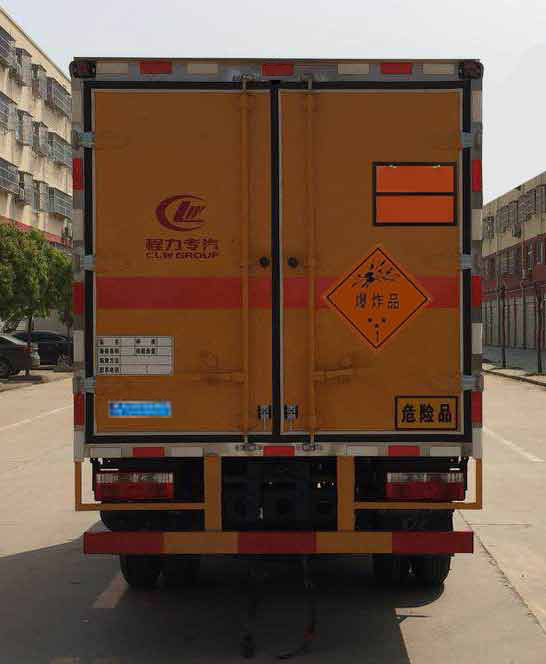 程力威牌CLW5070XQYE6爆破器材運(yùn)輸車公告圖片