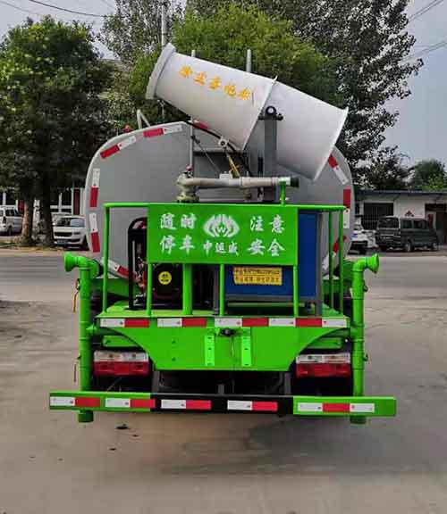 中運威牌ZYW5120GPS6EQ綠化噴灑車公告圖片