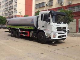 绿化喷洒车