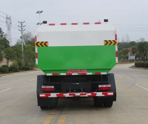 東風(fēng)股份多利卡D7 TWY5120ZZZE6自裝卸式垃圾車公告圖片