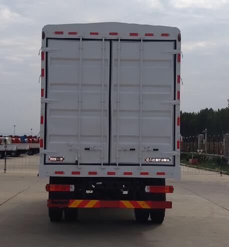 解放牌CA5180CCYPK62L4E6A85倉(cāng)柵式運(yùn)輸車公告圖片