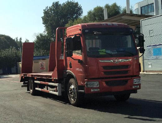 解放牌CA5161TPBPK2L2E6A81平板運(yùn)輸車