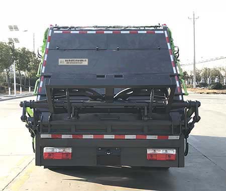 東風(fēng)股份多利卡D7 HDW5120ZYSE6壓縮式垃圾車公告圖片