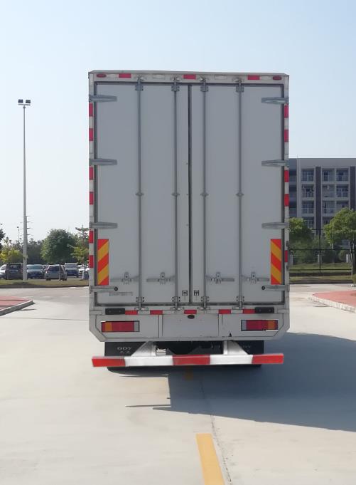 廂式運輸車圖片