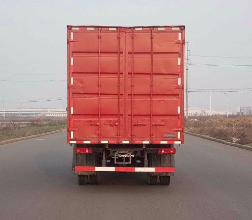 東風(fēng)牌DFH5120XXYB7廂式運(yùn)輸車公告圖片