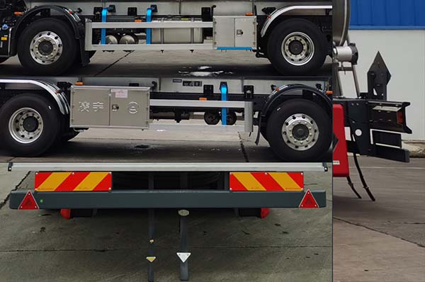 凌宇牌CLY5321GYYE鋁合金運(yùn)油車公告圖片