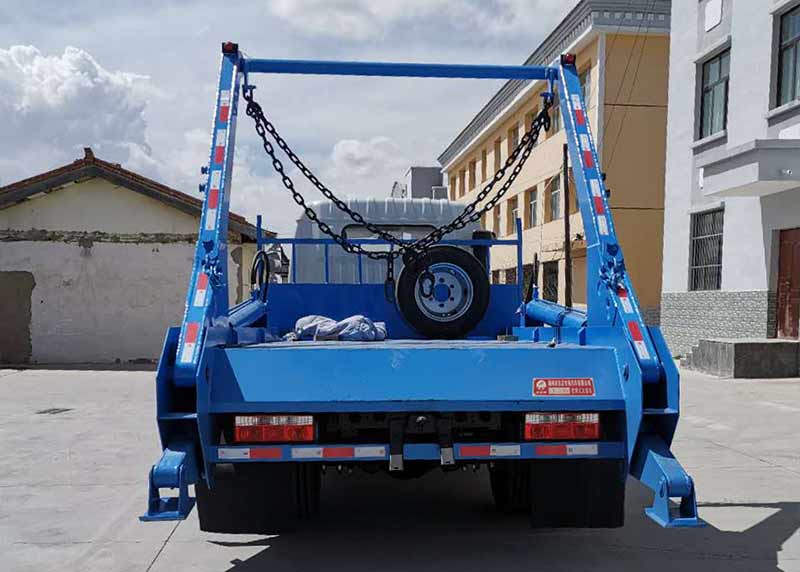 東風股份多利卡D7 SZD5125ZBS6擺臂式垃圾車公告圖片