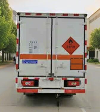 程力威牌CLW5041XRQB6易燃氣體廂式運輸車公告圖片