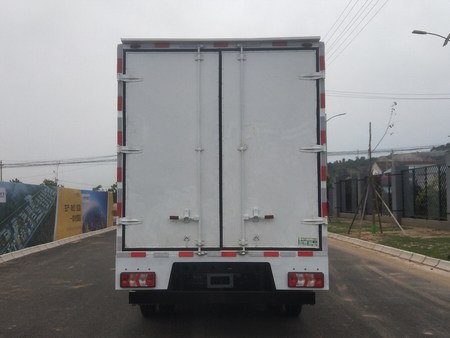 陜汽牌SX5041XXYBEV331G純電動廂式運(yùn)輸車公告圖片