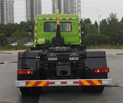 宇通牌YTZ5180ZXXD0BEV純電動(dòng)車廂可卸式垃圾車公告圖片