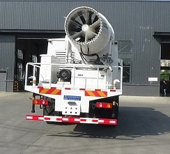 程力威牌CLW5180TDY6DN多功能抑塵車公告圖片