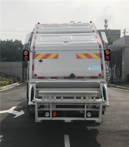 三力牌CGJ5129ZYSDFE6壓縮式垃圾車公告圖片