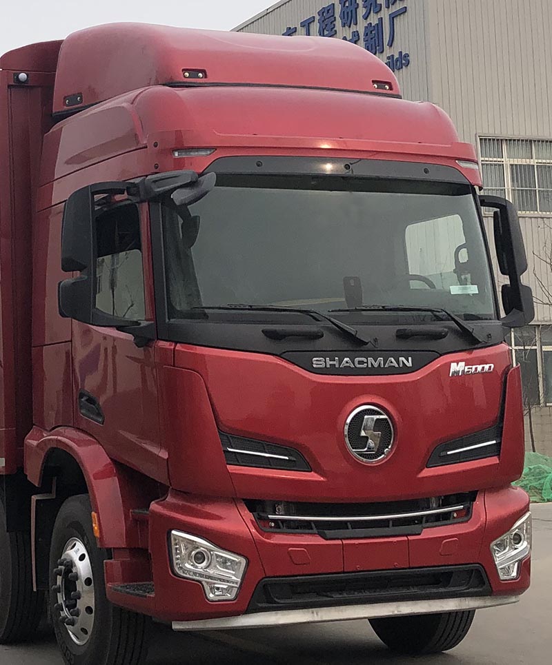 陜汽牌SX5319CCYRC4561倉柵式運輸車公告圖片