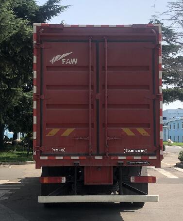 解放牌CA5244XYKPK2L5T3E6A80翼開啟廂式車公告圖片