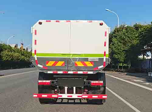 浩天星運牌HTX5181ZZZL6自裝卸式垃圾車公告圖片