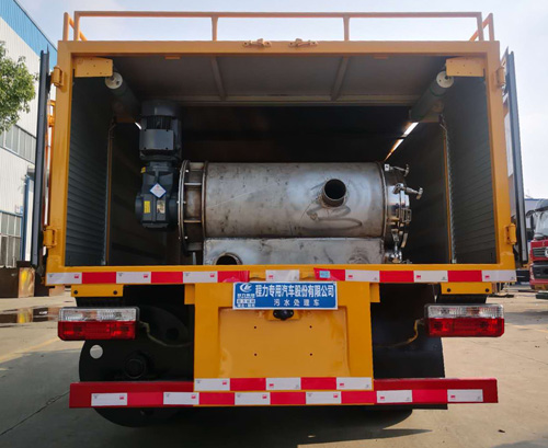 程力威牌CLW5046TWC6污水處理車公告圖片