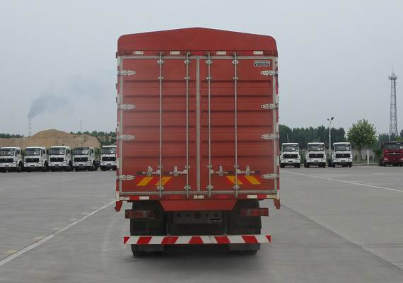 汕德卡牌ZZ5166CCYK501GF1倉(cāng)柵式運(yùn)輸車公告圖片