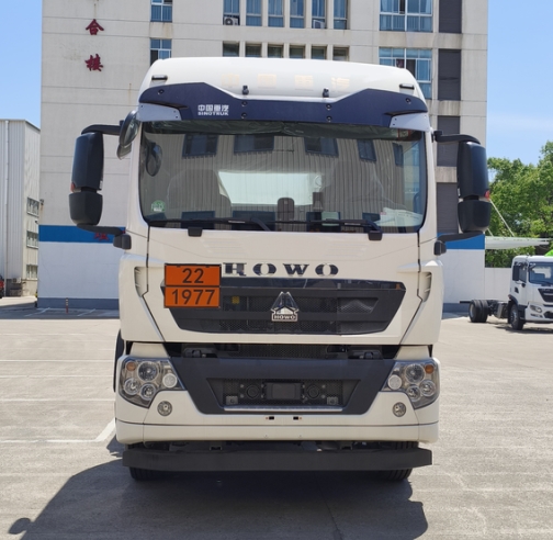 明欣牌NMX5320GDYN低溫液體運(yùn)輸車公告圖片