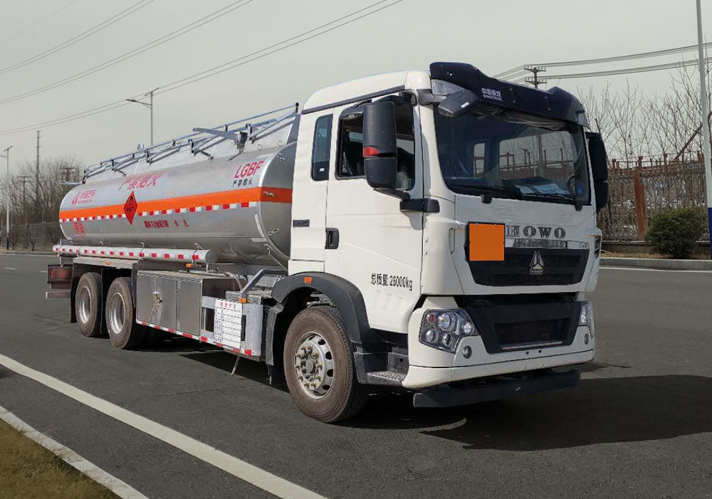 永強牌YQ5263GYYCTZ運油車