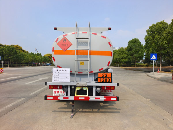 楚勝牌CSC5126GYYEH6運油車公告圖片