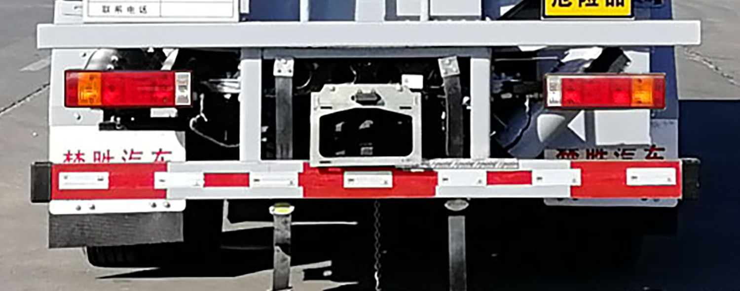 楚勝牌CSC5126GYYEH6運油車公告圖片