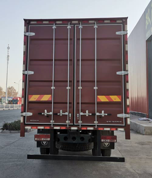 福田牌BJ5164XXYJPFK-06廂式運(yùn)輸車公告圖片