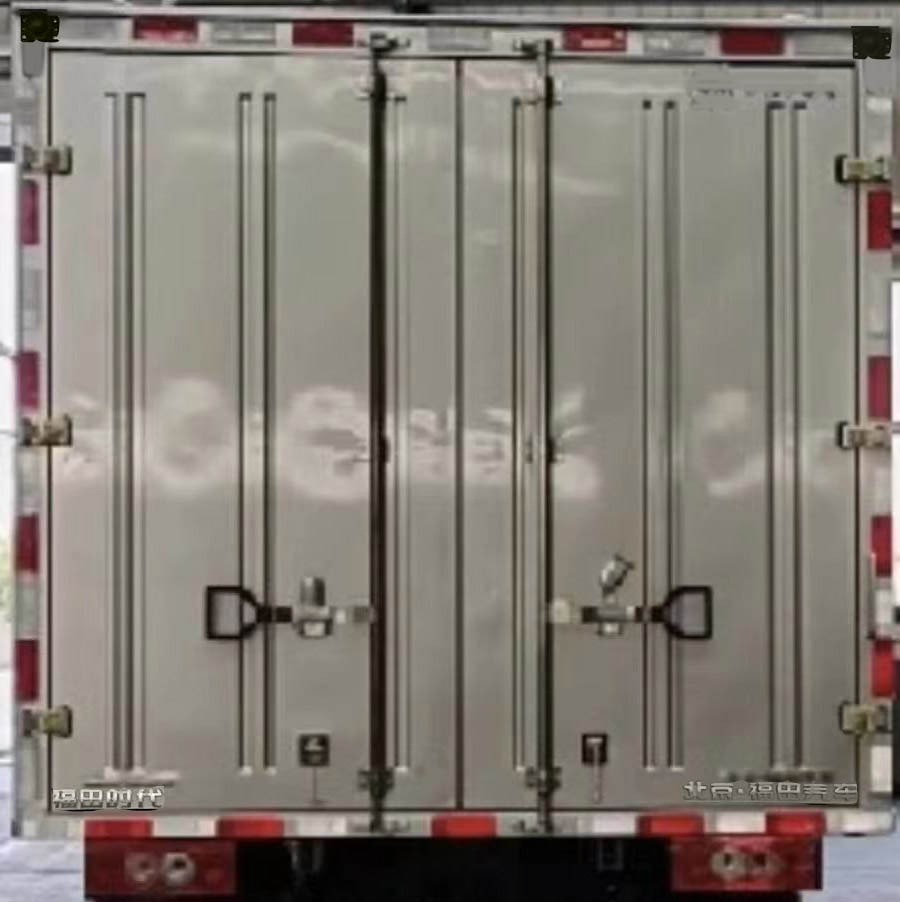福田牌BJ5043XXY8JDA-02廂式運(yùn)輸車公告圖片