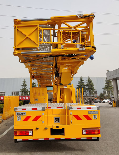 徐工牌XGS5261JQJZ6橋梁檢測車公告圖片