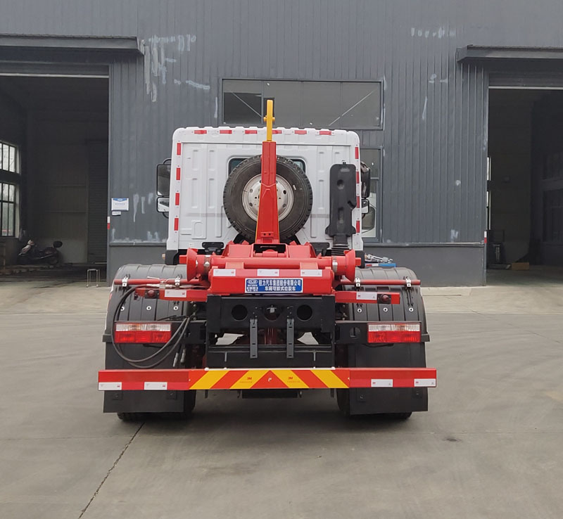 程力牌CL5160ZXX6JH車廂可卸式垃圾車公告圖片