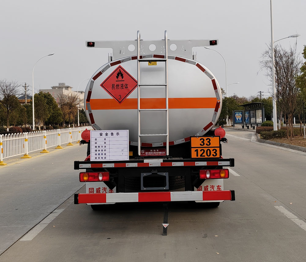 專威牌HTW5126GYYEQ6運(yùn)油車公告圖片