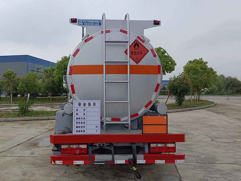 程力牌CL5120GRY6易燃液體罐式運(yùn)輸車公告圖片