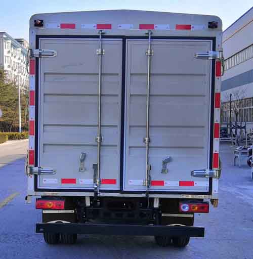 福田牌BJ5045CCY8JB6-30倉柵式運輸車公告圖片