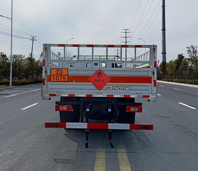楚飛牌CLQ5120TQP6BJ氣瓶運(yùn)輸車(chē)公告圖片