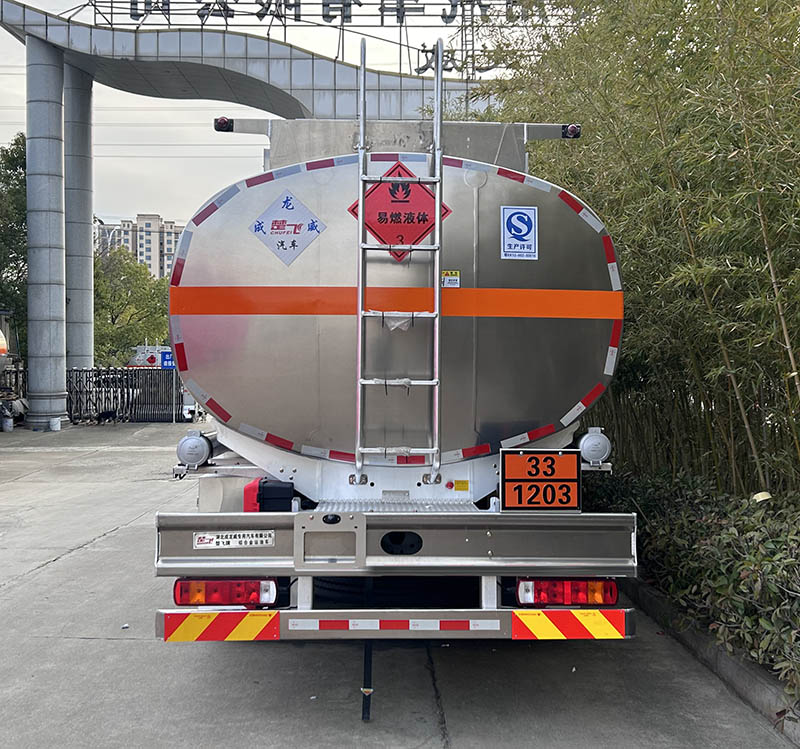 楚飛牌CLQ5261GYY6ZZA鋁合金運油車公告圖片