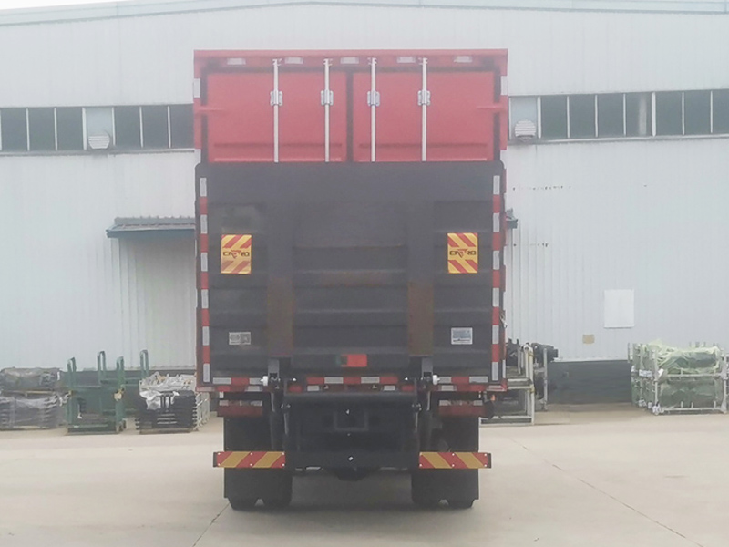 江淮牌HFC5181XXYP2K2A50S廂式運(yùn)輸車公告圖片