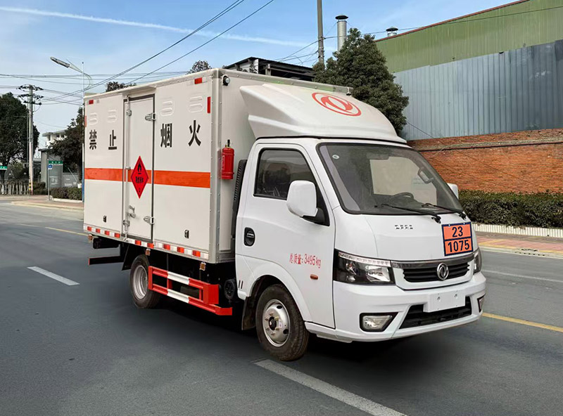 楚飛牌CLQ5031XRQ6E易燃?xì)怏w廂式運(yùn)輸車(chē)公告圖片