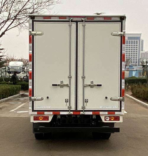 福田牌BJ5035XXY5PV5-12廂式運輸車公告圖片