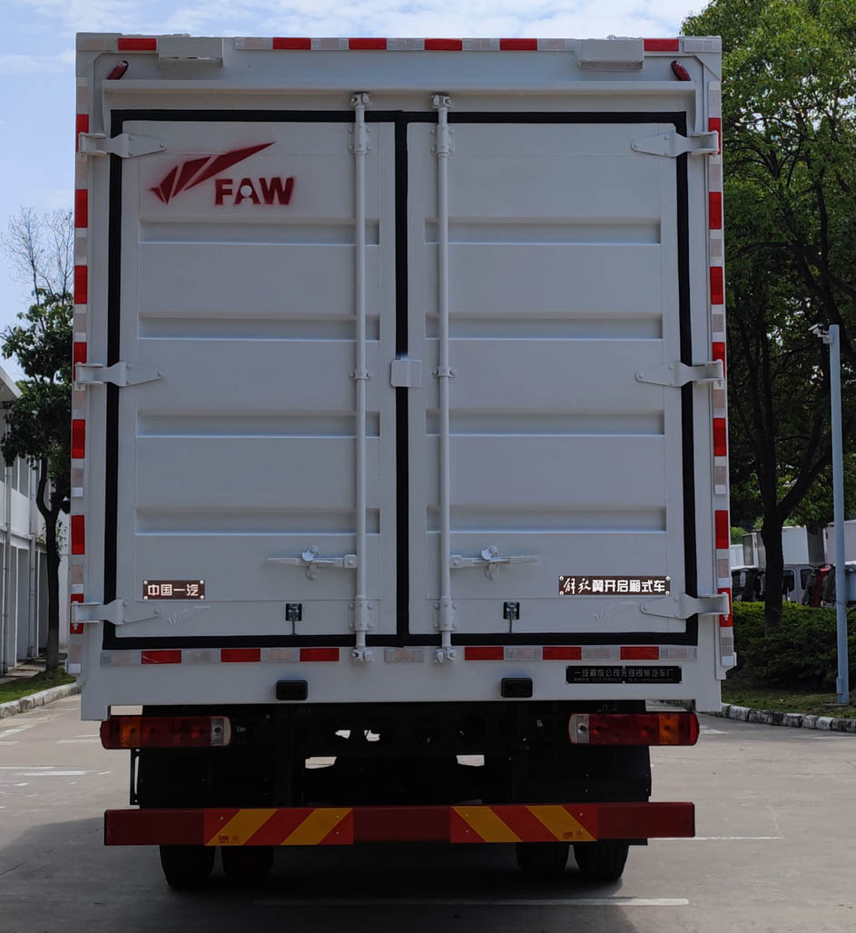 解放牌CA5140XYKP40K42L5E6A85翼開啟廂式車公告圖片