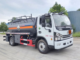 程力牌CL5120GFW6腐蚀性物品罐式运输车