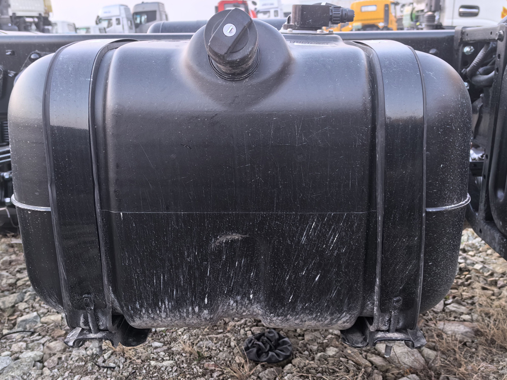 程力威牌CLW5071ZYSZ6壓縮式垃圾車公告圖片