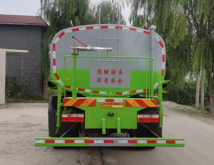 中盛誠達(dá)牌LZZ5166GPSEQ6綠化噴灑車公告圖片