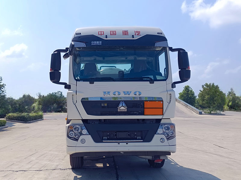 程力牌CL5181GFWZ6腐蝕性物品罐式運(yùn)輸車(chē)公告圖片