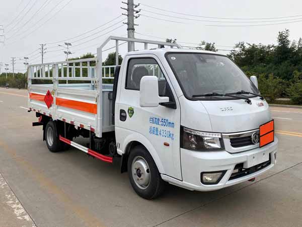 楚勝牌CSC5045TQP6氣瓶運(yùn)輸車