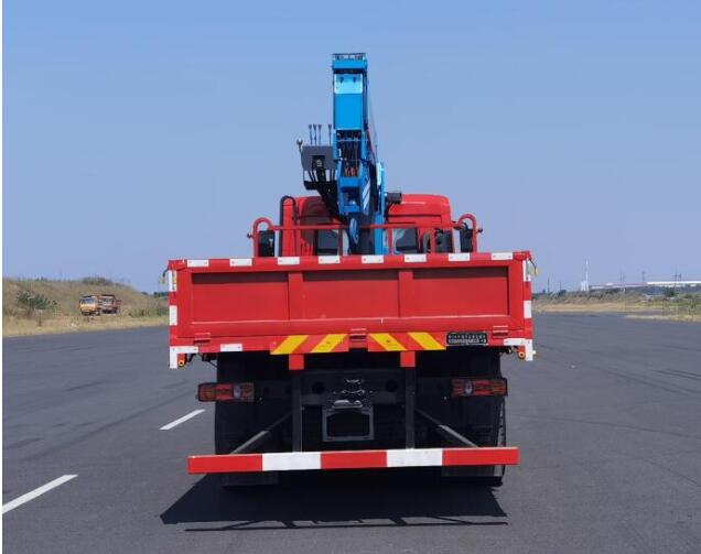 東風(fēng)牌DFV5253JSQGP6D隨車起重運輸車公告圖片