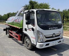吸粪车