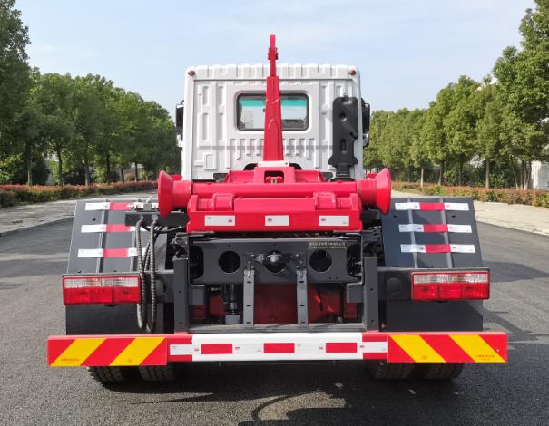 旺龍威牌WLW5180ZXXE車廂可卸式垃圾車公告圖片