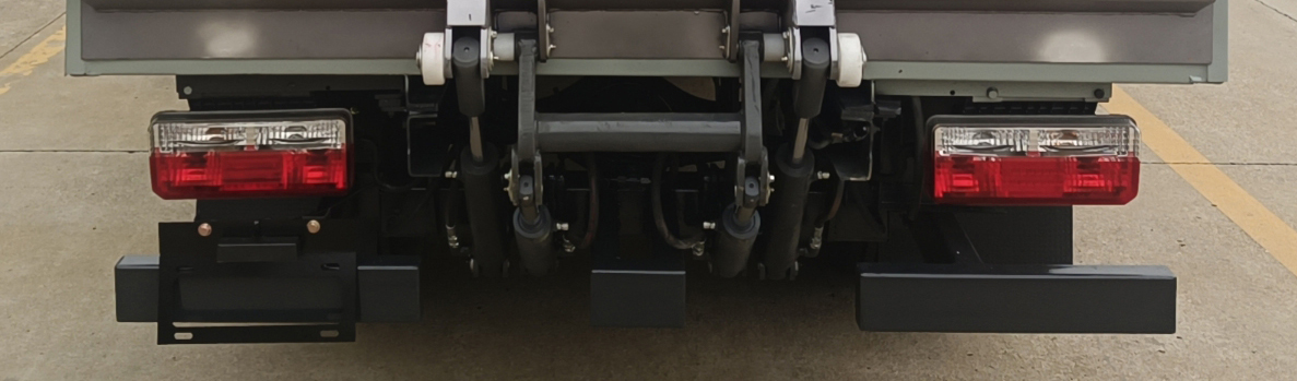 瑞力星牌RLQ5045CTYE6桶裝垃圾運輸車公告圖片